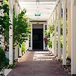 Living Am Carlsplatz Apartment