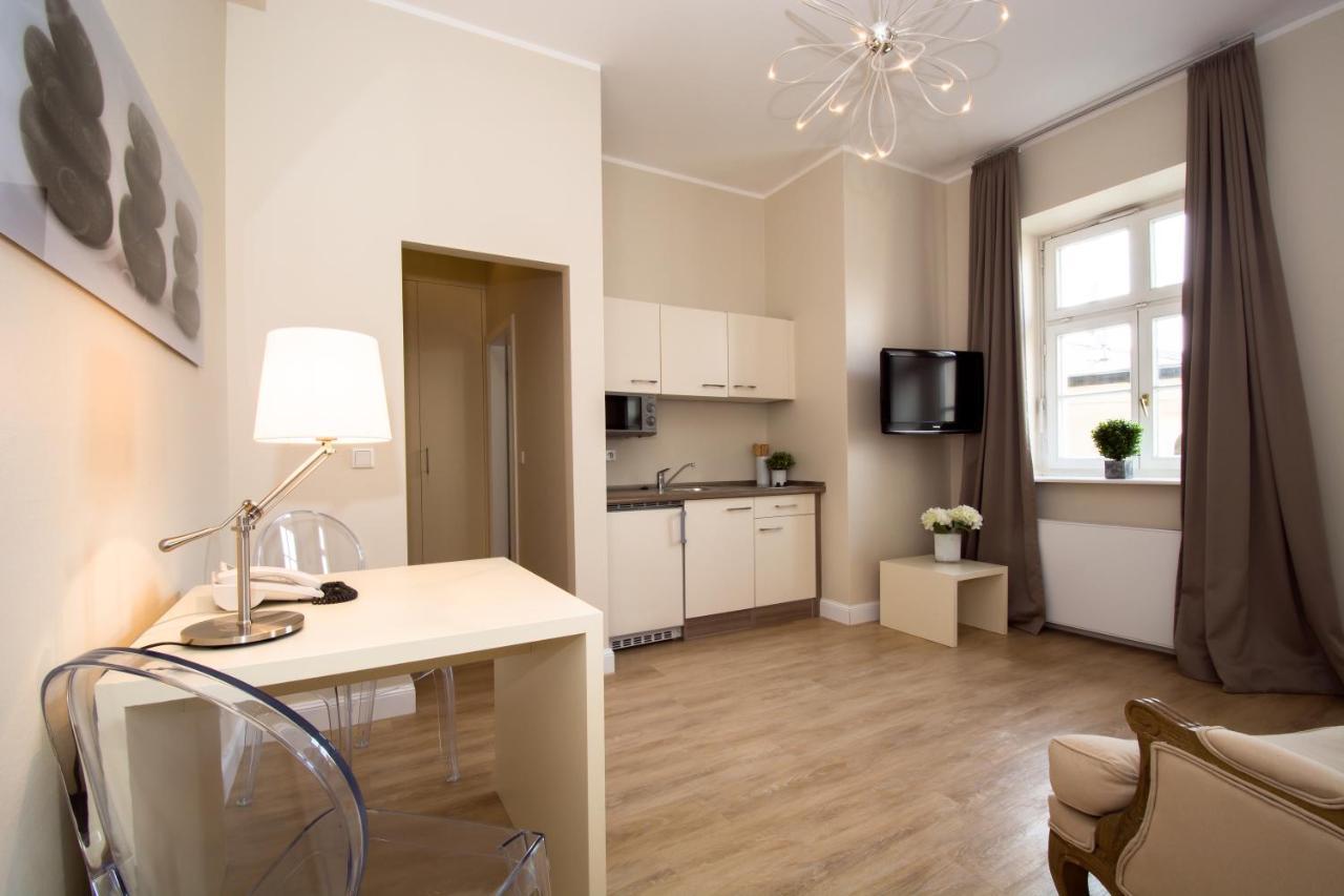 Living Am Carlsplatz Apartment *