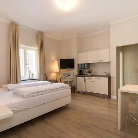 Apartment Living Am Carlsplatz