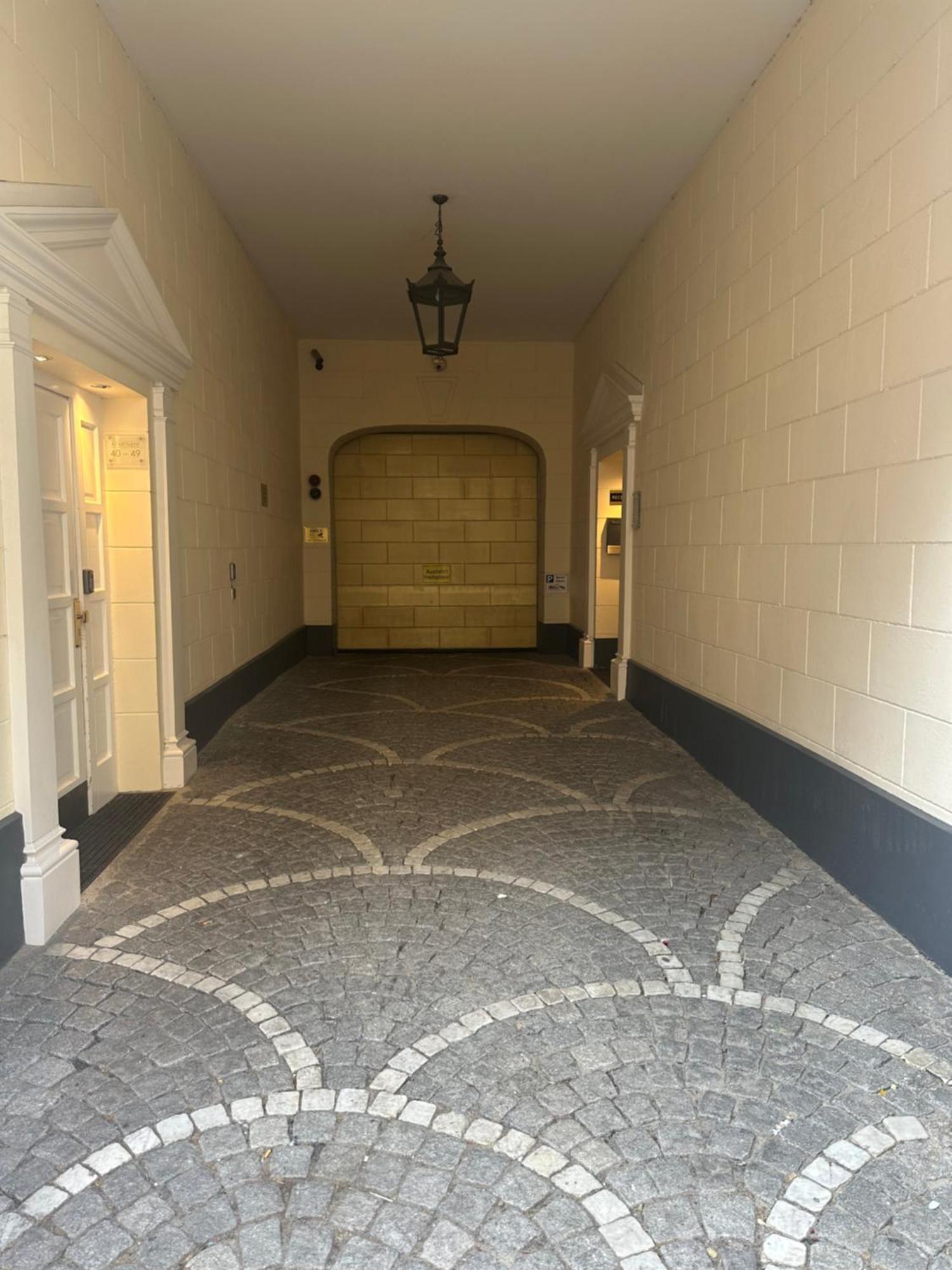 Apartment Living Am Carlsplatz